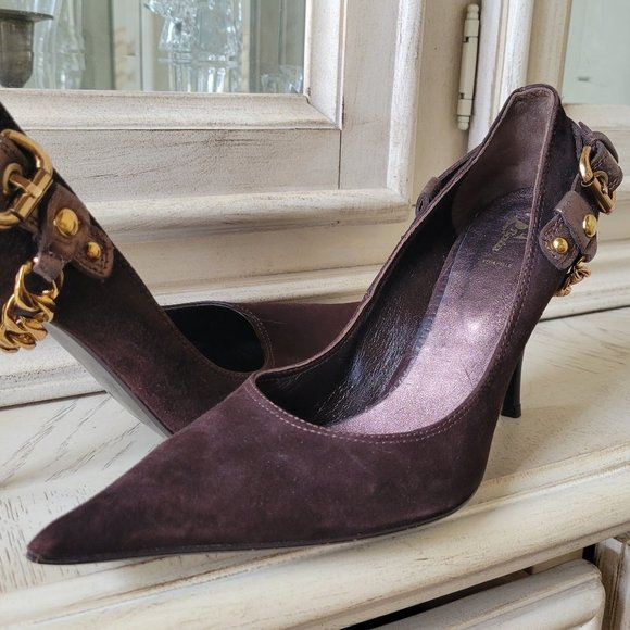 Suede Pumps - Picture 1 of 2